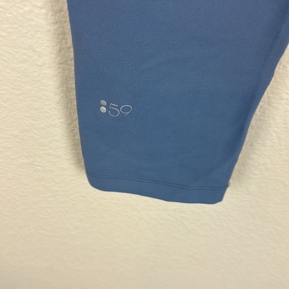 Splits59 Divison Legging in Black, White & Chrome - Picture 4 of 7